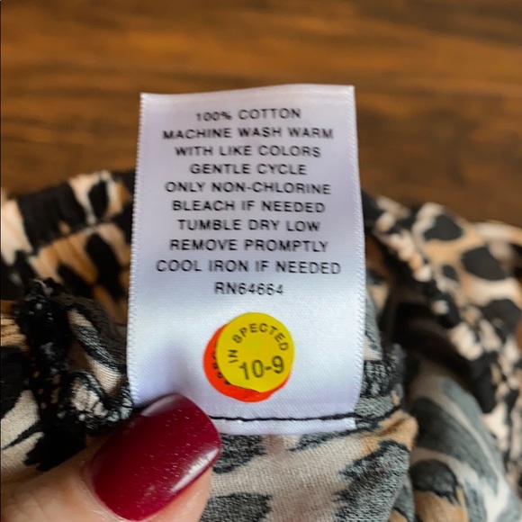 Sun Lab Swim NWT Cheetah Medium Pants - Picture 5 of 5